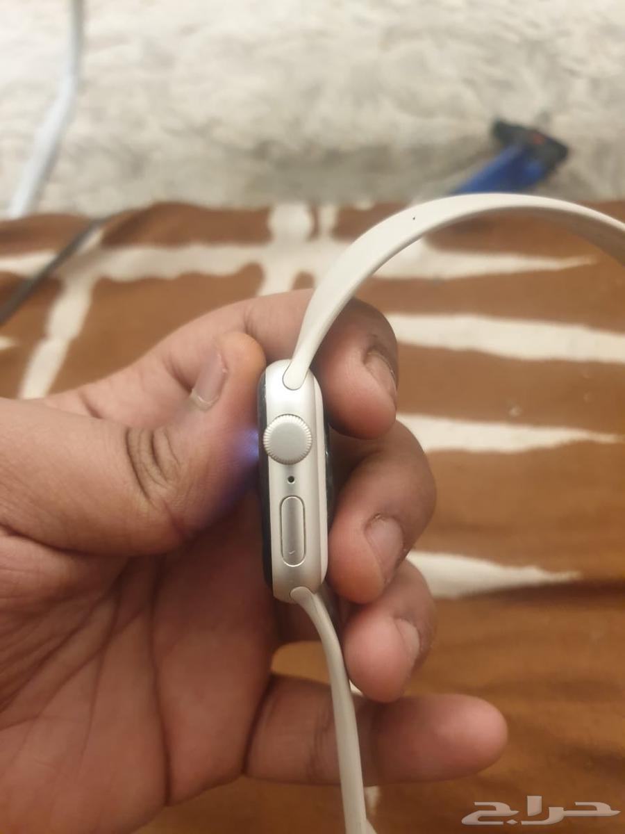 ساعه ابل اصليه حجم 4164552618884865111