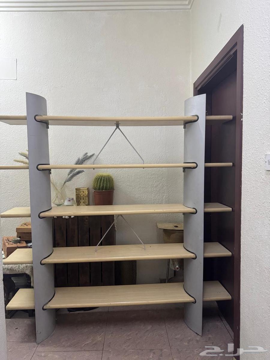 مكتبة خشب و ستيل64550676209794111