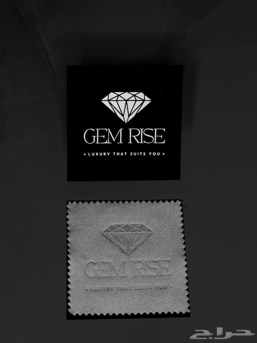 خاتم فضة فاخر متوج بحجر التوباز الملكي64550511501443114