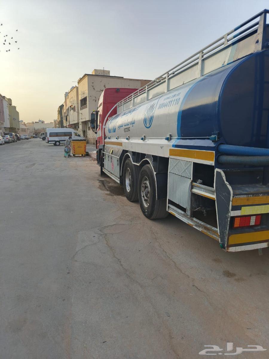 للبيع وايت مياه 18 طن منافيخ امامي وخلفي 2003 ملحق 2004 جير64552048249859113