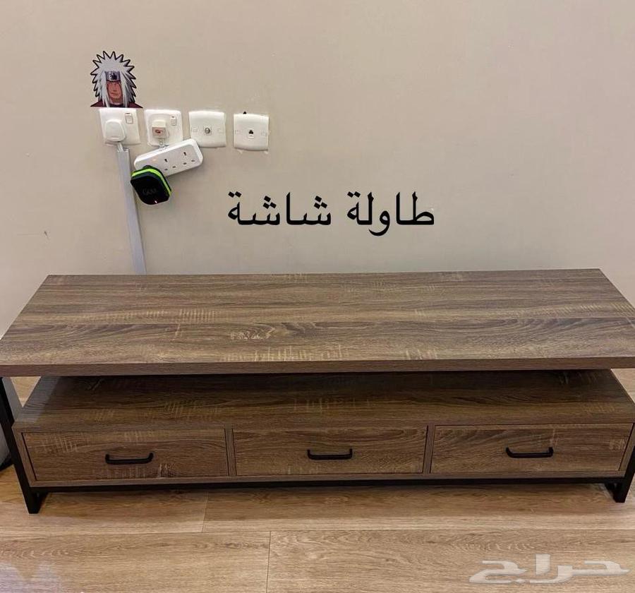 Tables at a cheap price64547485350018113