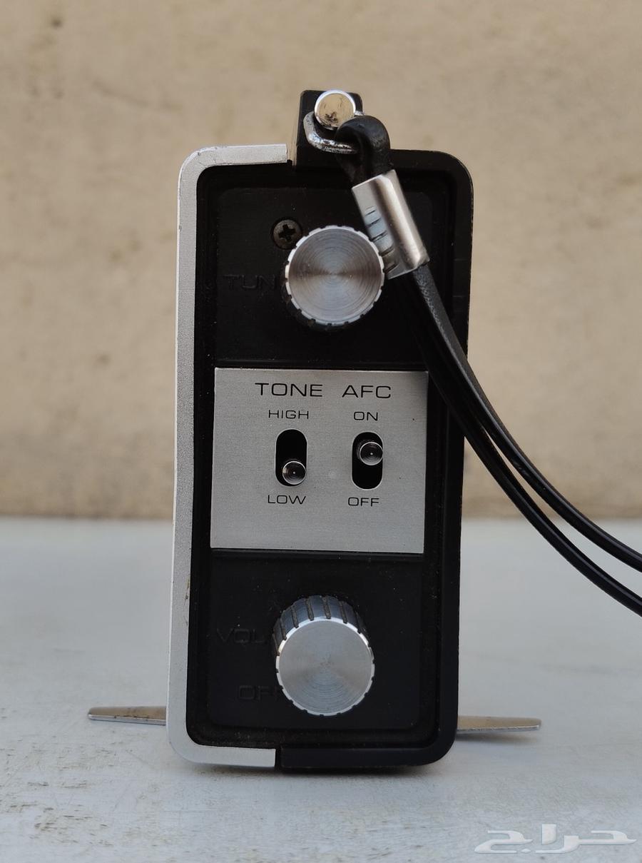 راديو ماركة توشيبا ياباني قديم بحالة ممتازة موجتين FM AM64549818254081112