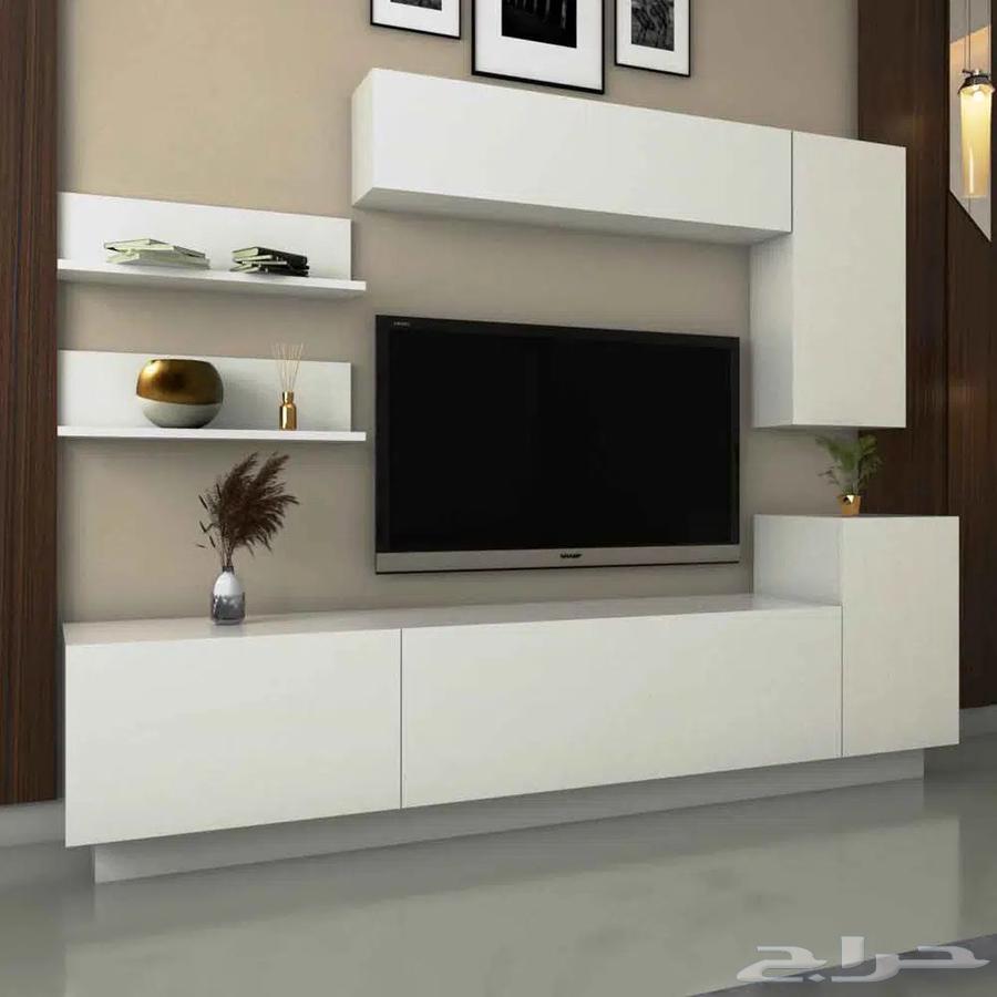 طاولة تلفزيون كبيرة لون ابيض64557296751619112