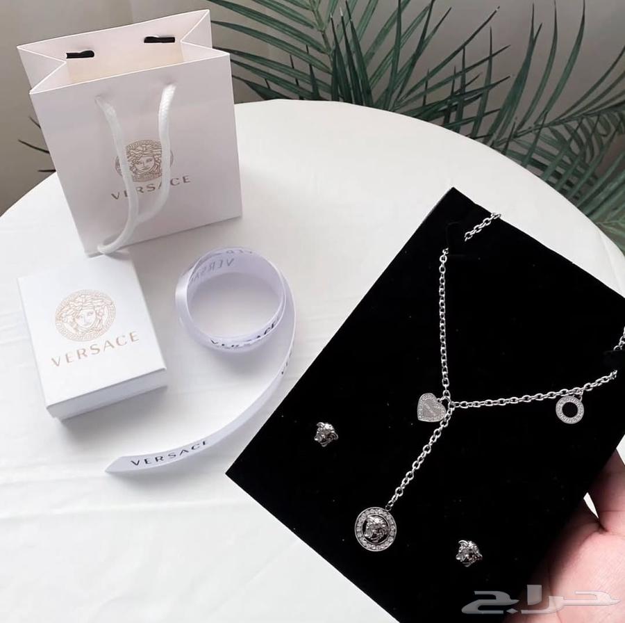 نص طقم ماركات مطلي ذهب عيار 21 بسعر 15064560516076290111