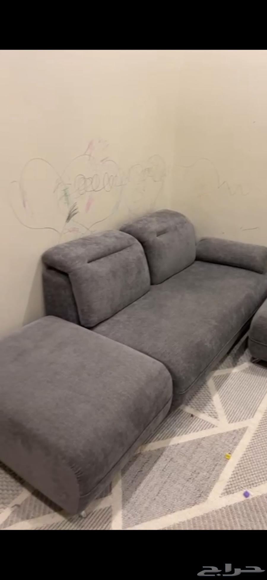 L-shaped sofa64556847219201110
