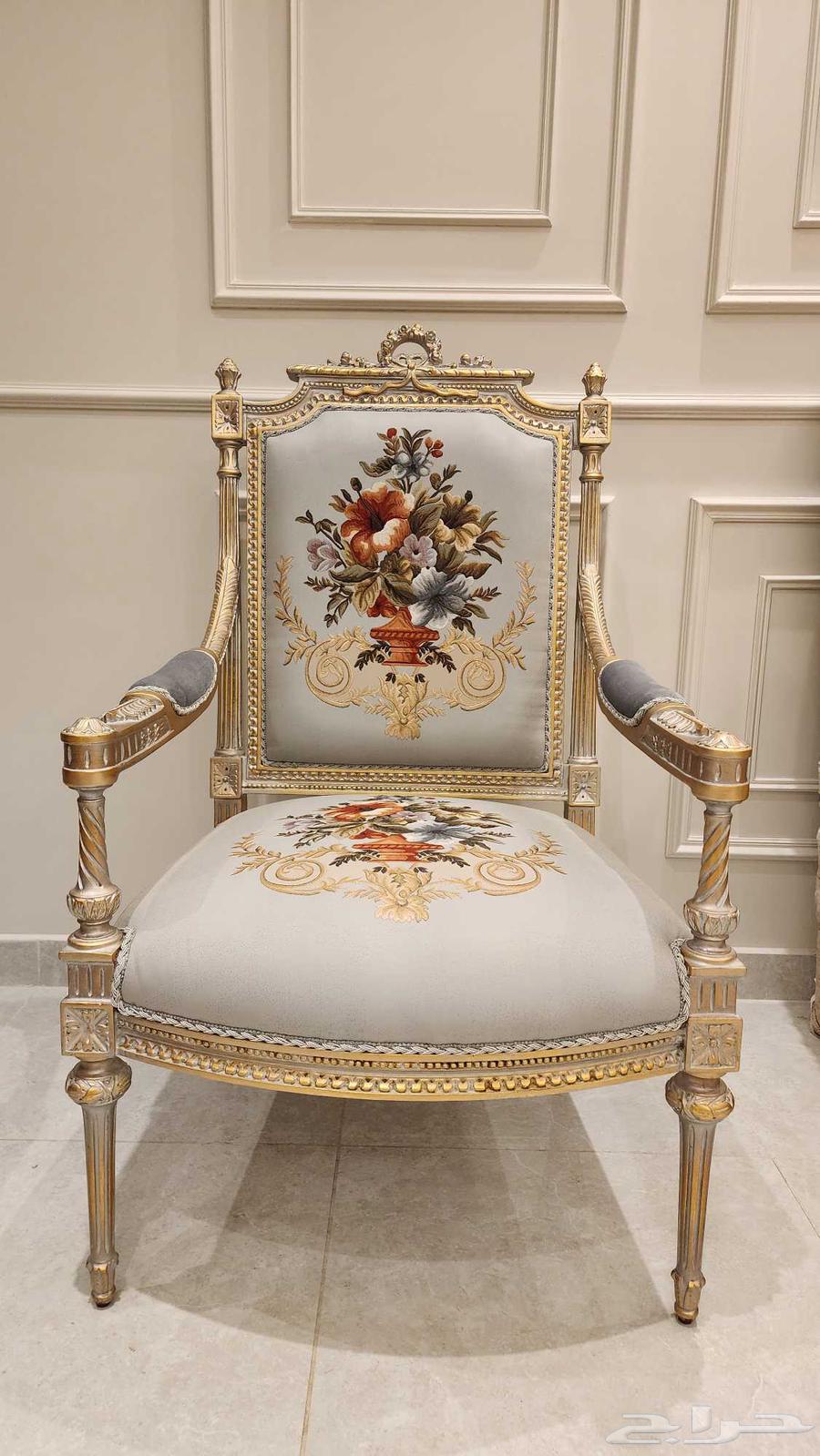 الكرسي الانجليزي الفاخر الرسمي بالقصور والتشريفات64558600460289112