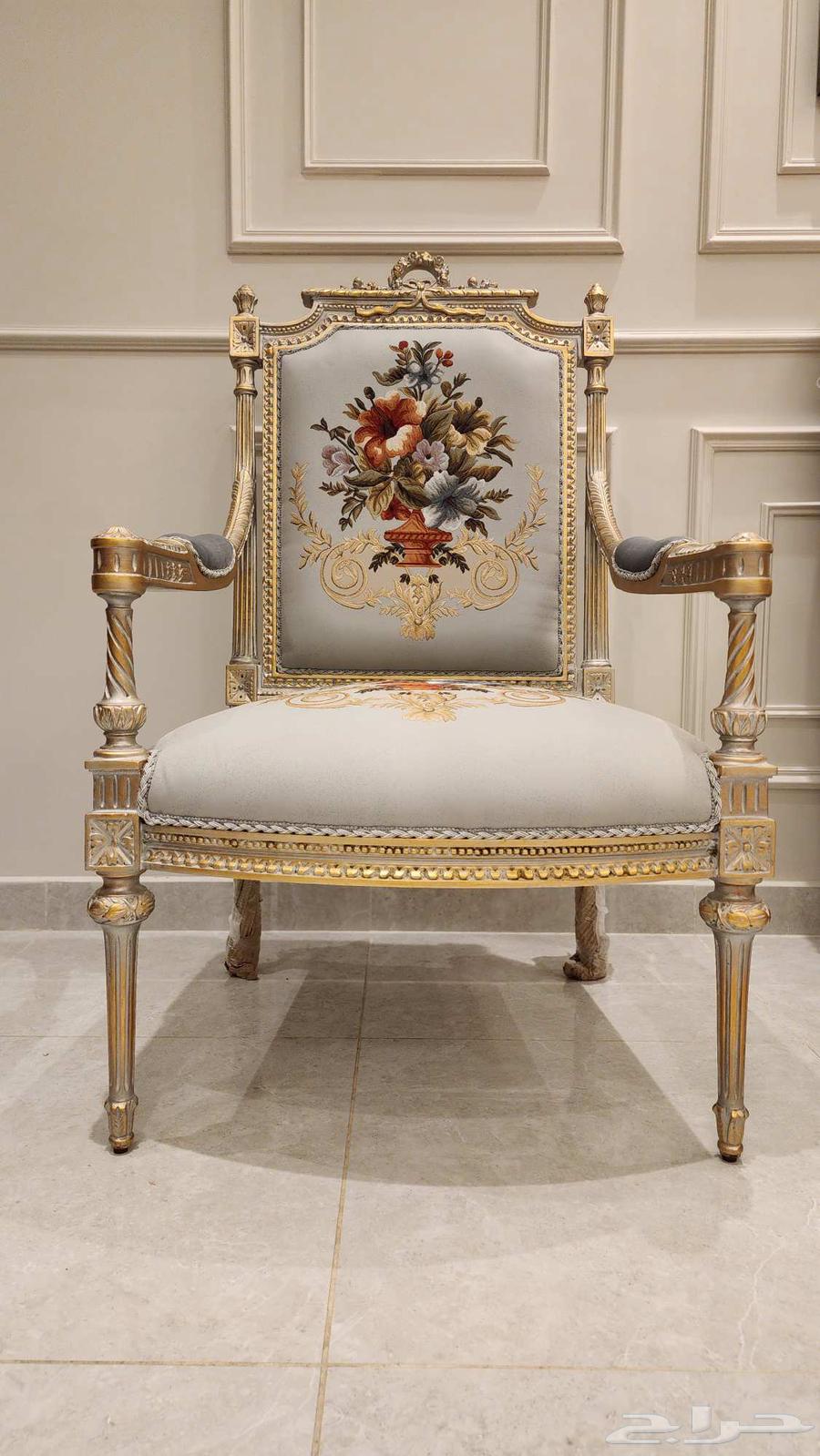 الكرسي الانجليزي الفاخر الرسمي بالقصور والتشريفات64558600460289110