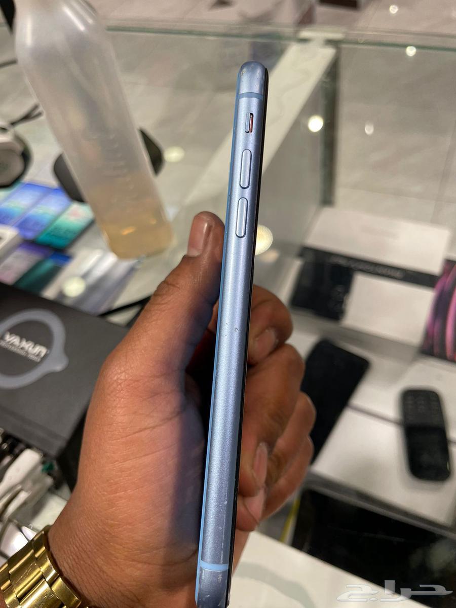 iPhone XR 128GB, screen replaced, clean64559701585154110