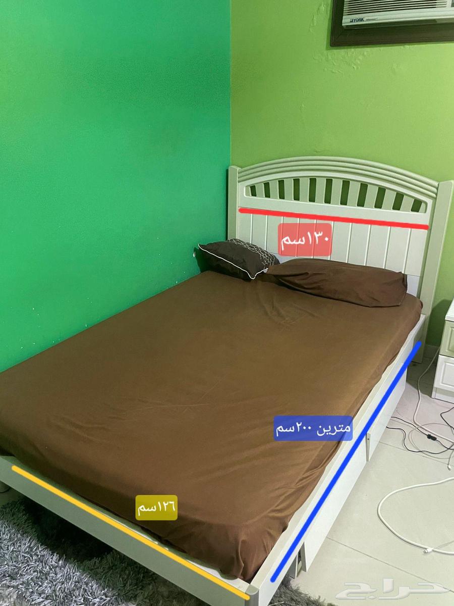 Bed with mattress and study desk64561727196547110