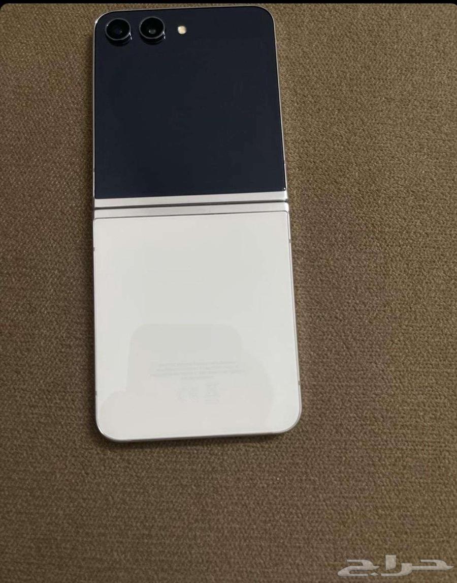 سامسونج زد فليب 5 بذاكرة 8 و25664562023808003114