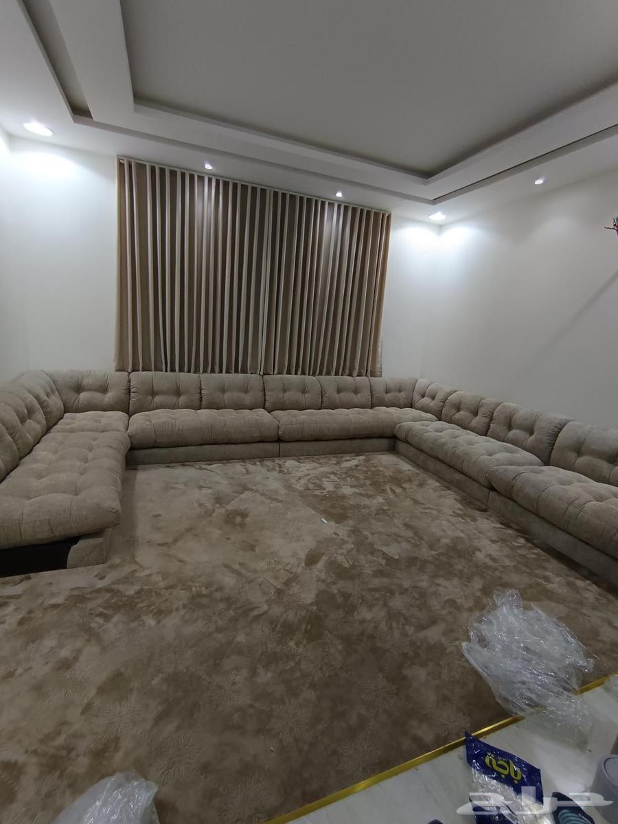 Wifi curtains and sofa64562515578882110