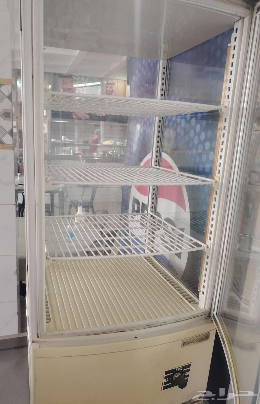 تلاجة عرض قزاز للبيع64555489341571111