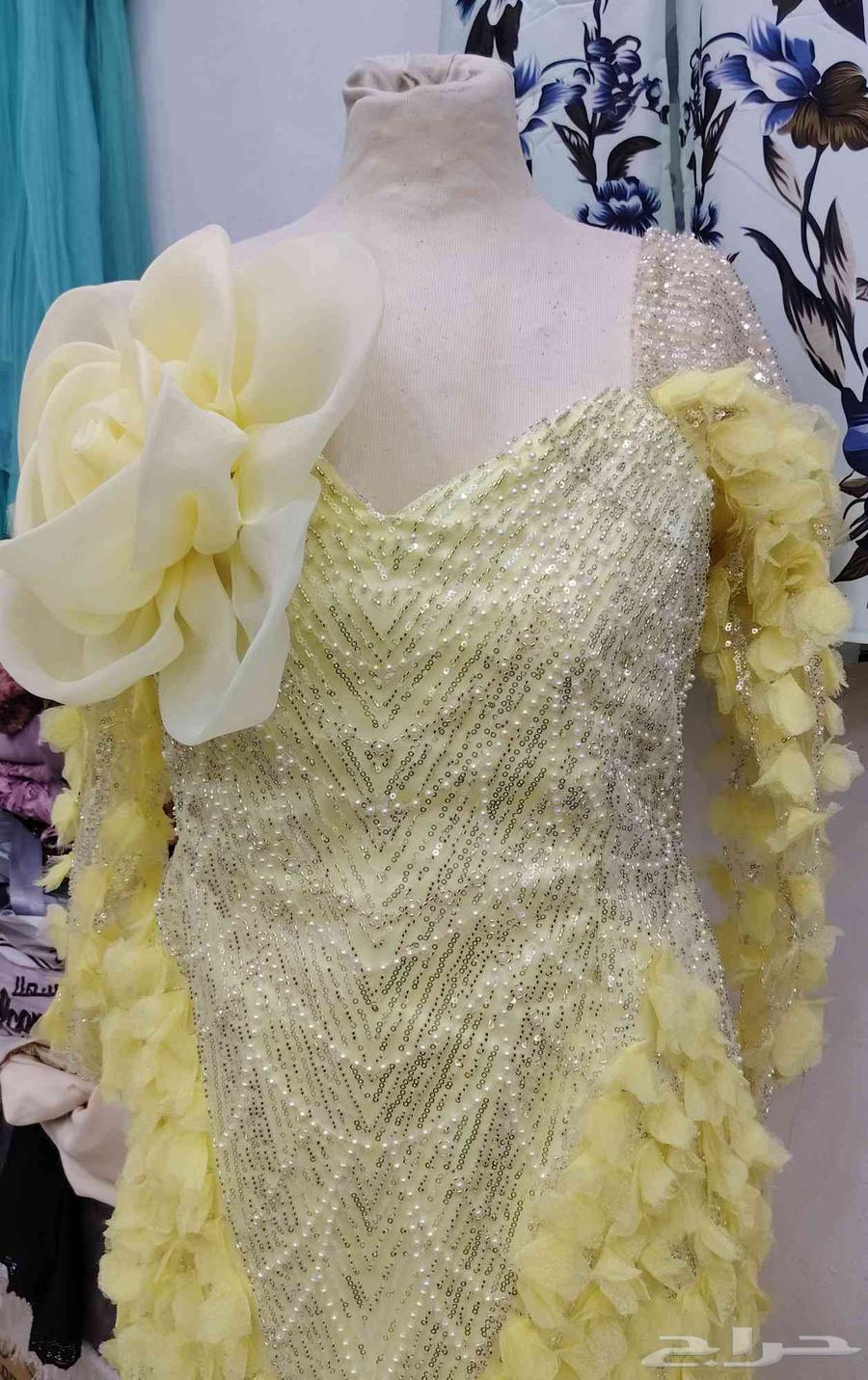 فساتين للبيع واحد الفستان ب250 ريال جديده64561797084291111