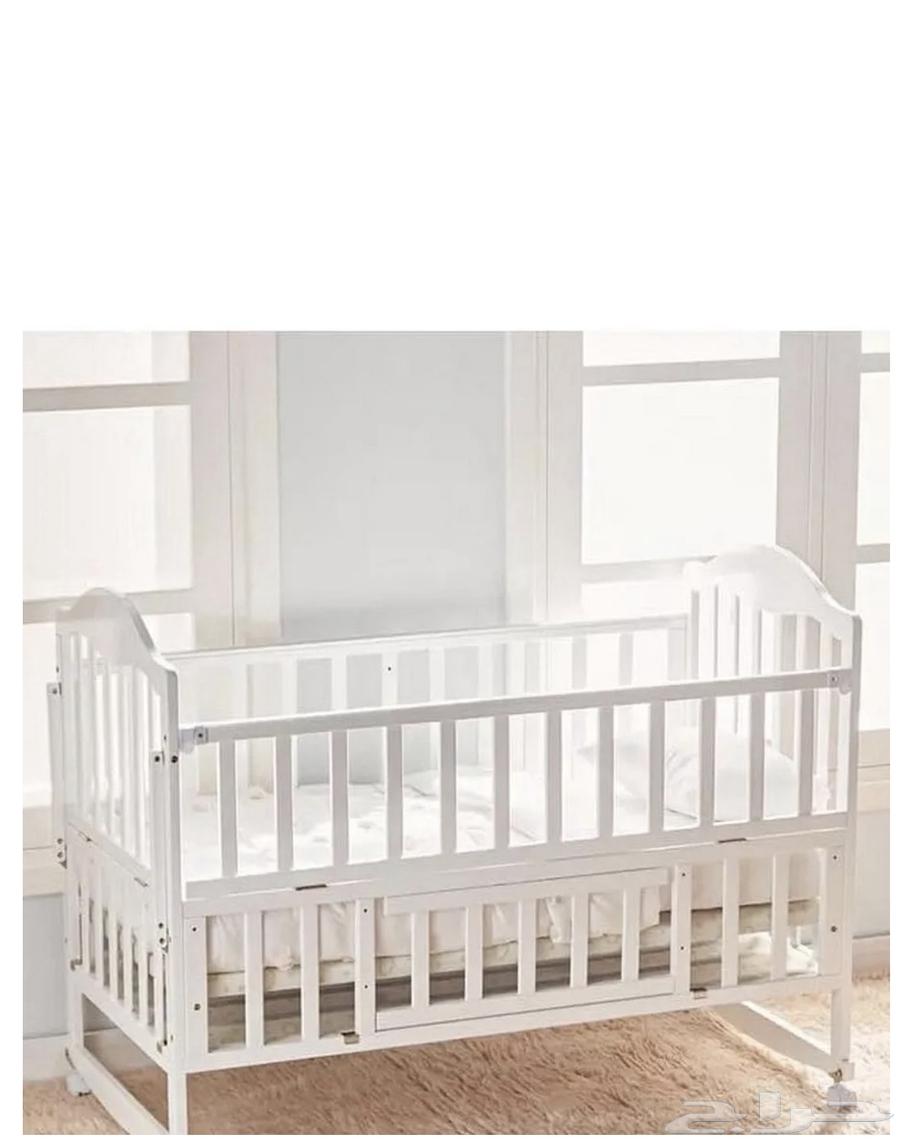 كرسي اطفال هزاز جديد مدة الاستخدام شهر   سرير اطفال يكفي لعم64557099543043113