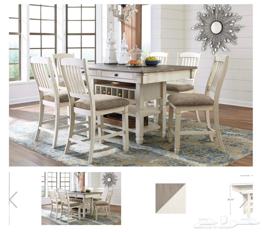 طاولة طعام مع 4 كراسي مشتراه بن اشلي ب5800 ريال64561474477699114