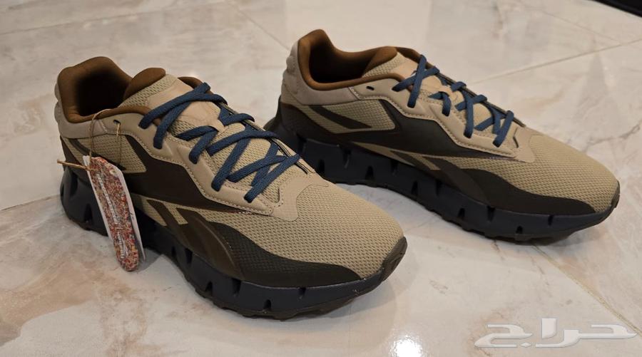 ريبوك. حذاء رياضي مقاس 43. جديد. أصلي فيتنامي64558197605761110