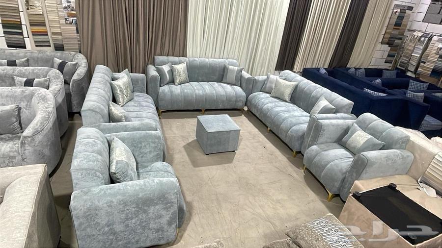 طقم كنب 11 شخص ثلاث كبير واثنين مفرد جاهز وبسعر المصنع عرض64557754621697111