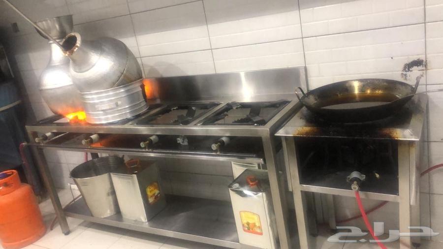 أغراض مطعم للبيع مستعمل فتره قصيره ونظيفه64561897592834113
