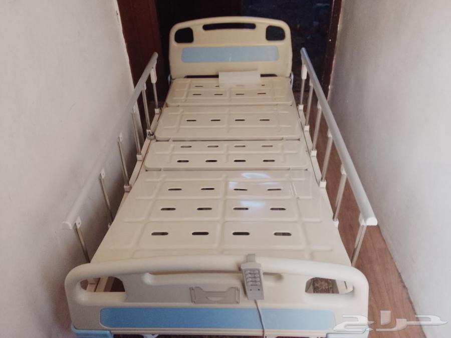سرير كهربائي متحرك للبيع64559996031747112