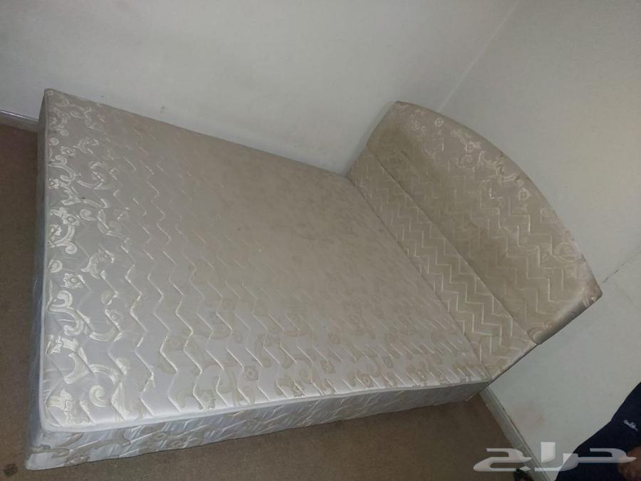 For sale, a clean bed in excellent condition, two meters long and one meter eighty wide64557386795266110