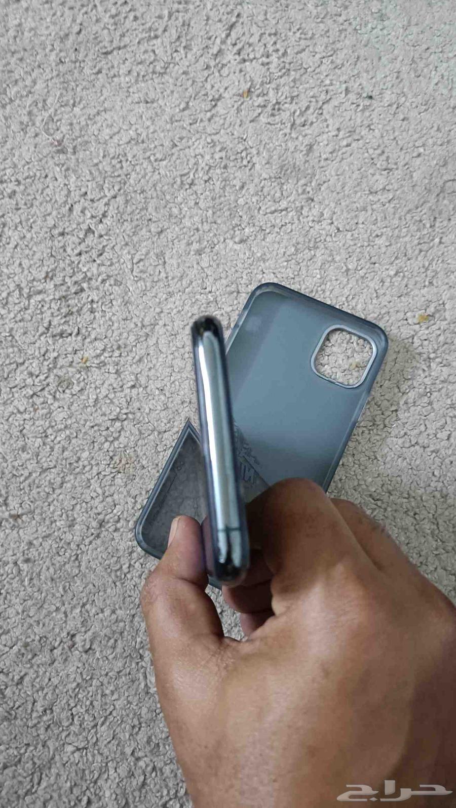 I phone 11 pro max 25664558586561539112