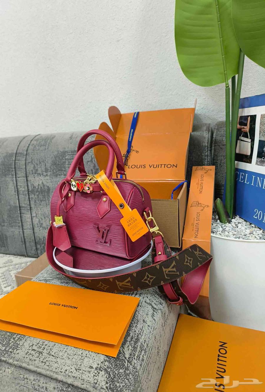 شنط ماركت الجديده جمله وقطاعي64554551896449114