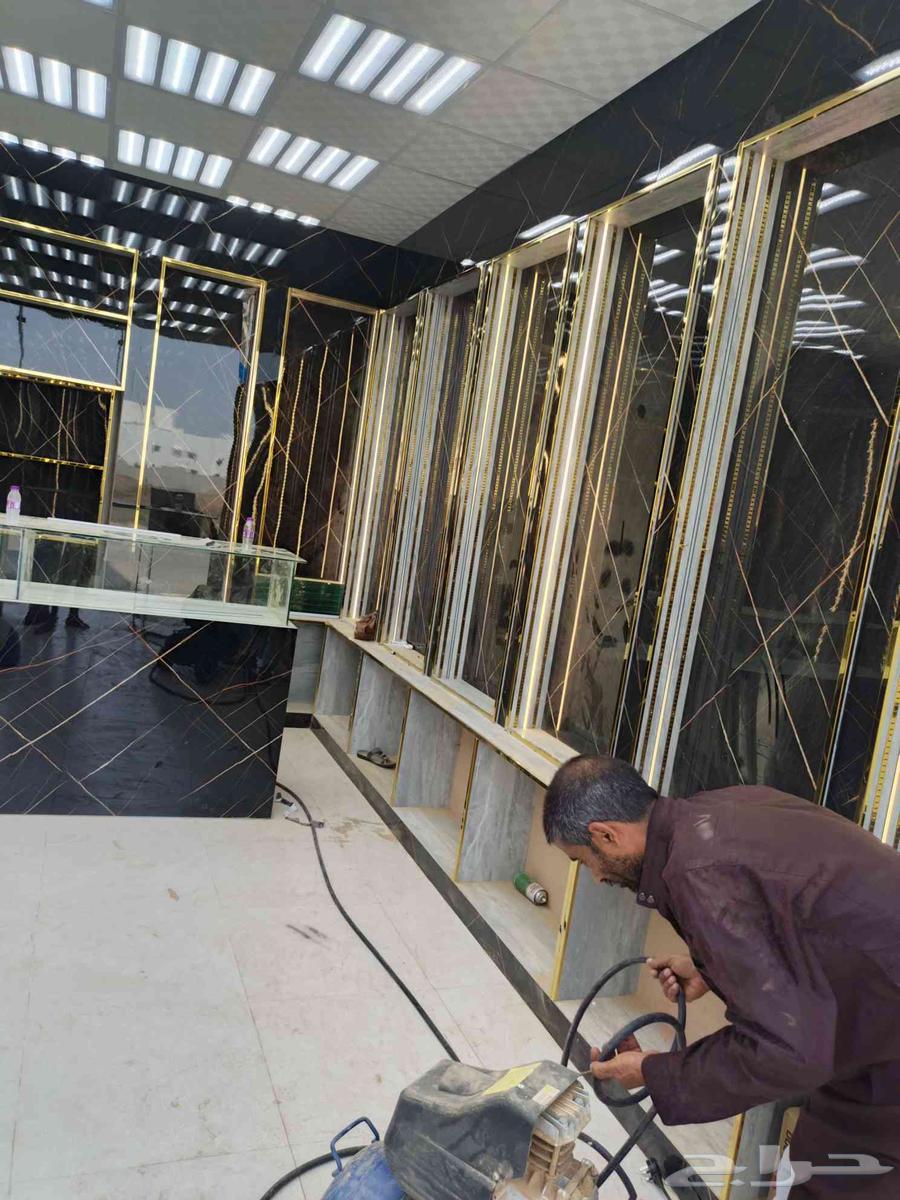 معلم نجار ديكورات للمحلات التجاريه ولفندقيه ولكفيهات64226272183554112