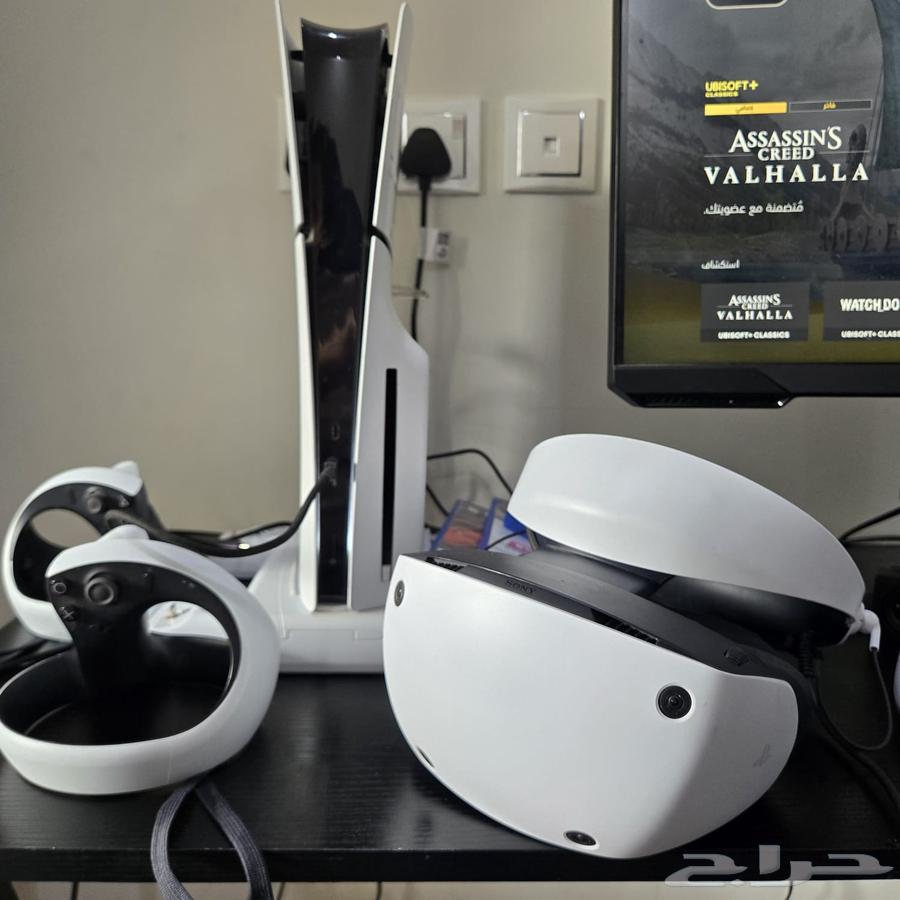 في ار ودركسون يشتغل على سوني فور وفايف والكمبيوتر64559015238018112