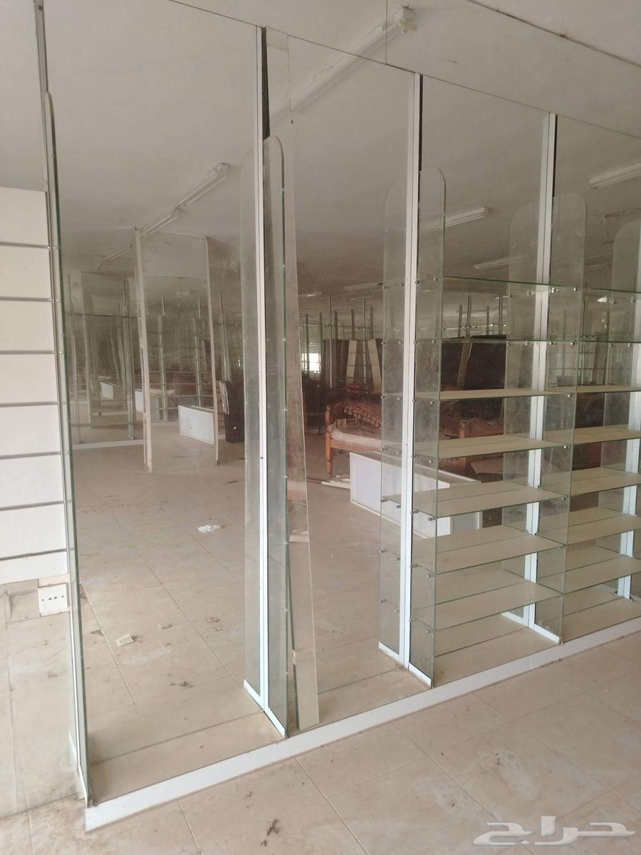 زجاج صيدليه للبيع64555743844354113