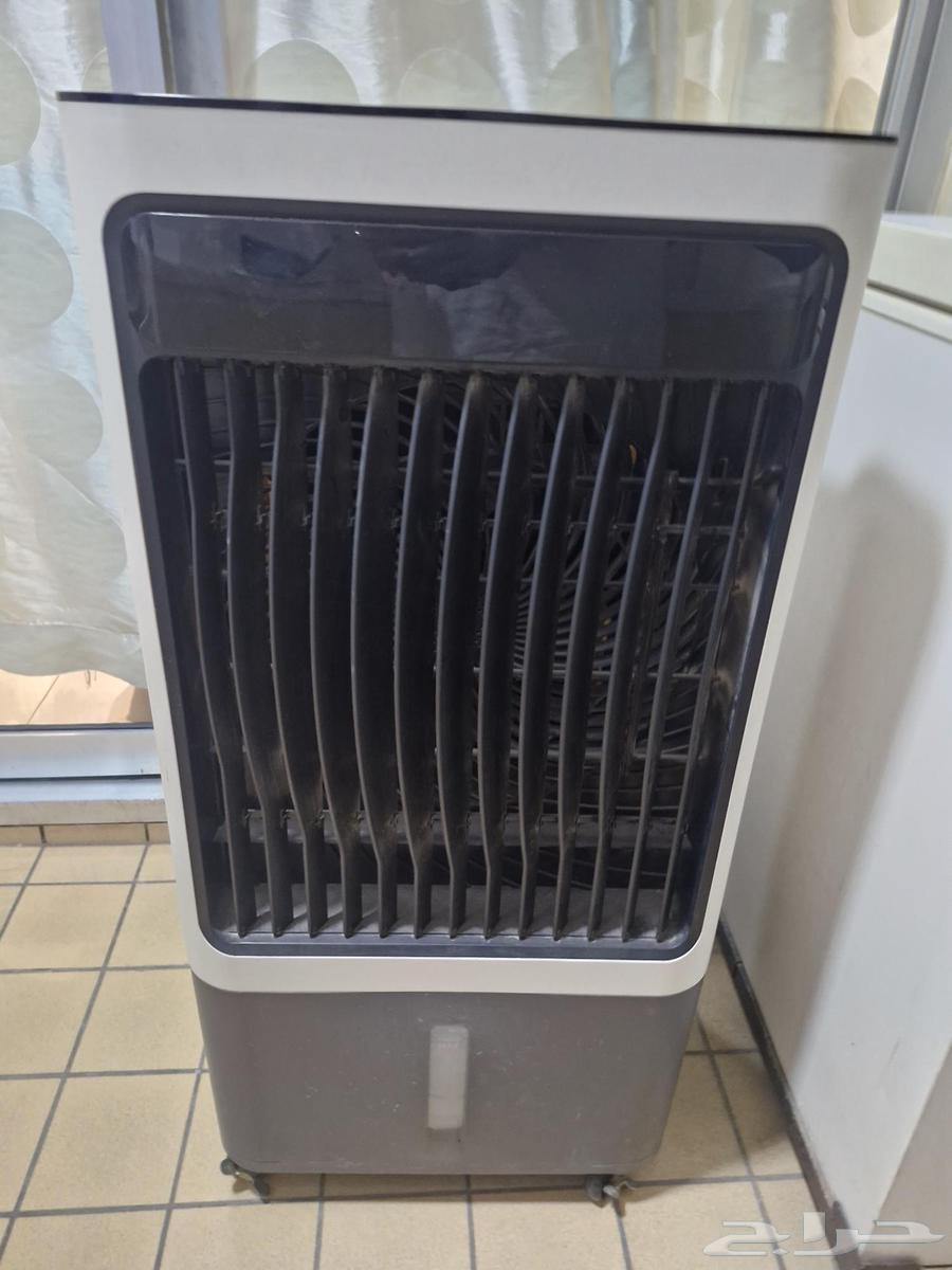 للبيع مكيف صحراوي نظيف مستعمل بي 300 ريال64559603874305110