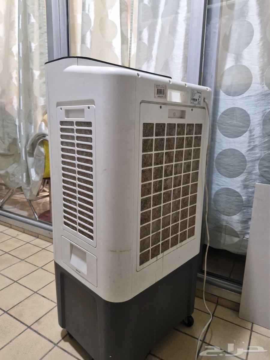 للبيع مكيف صحراوي نظيف مستعمل بي 300 ريال64559603874305111