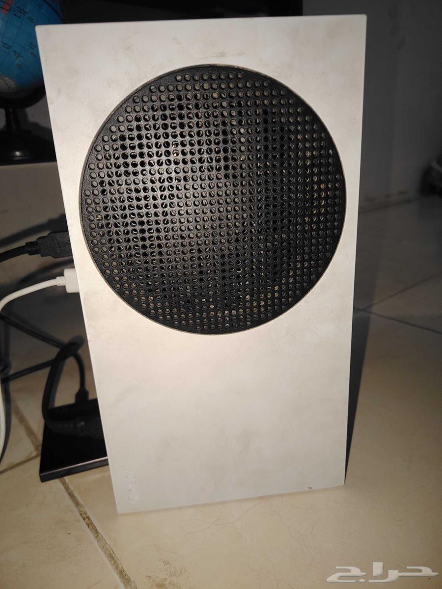 Xbox Series S for sale64554048496386112