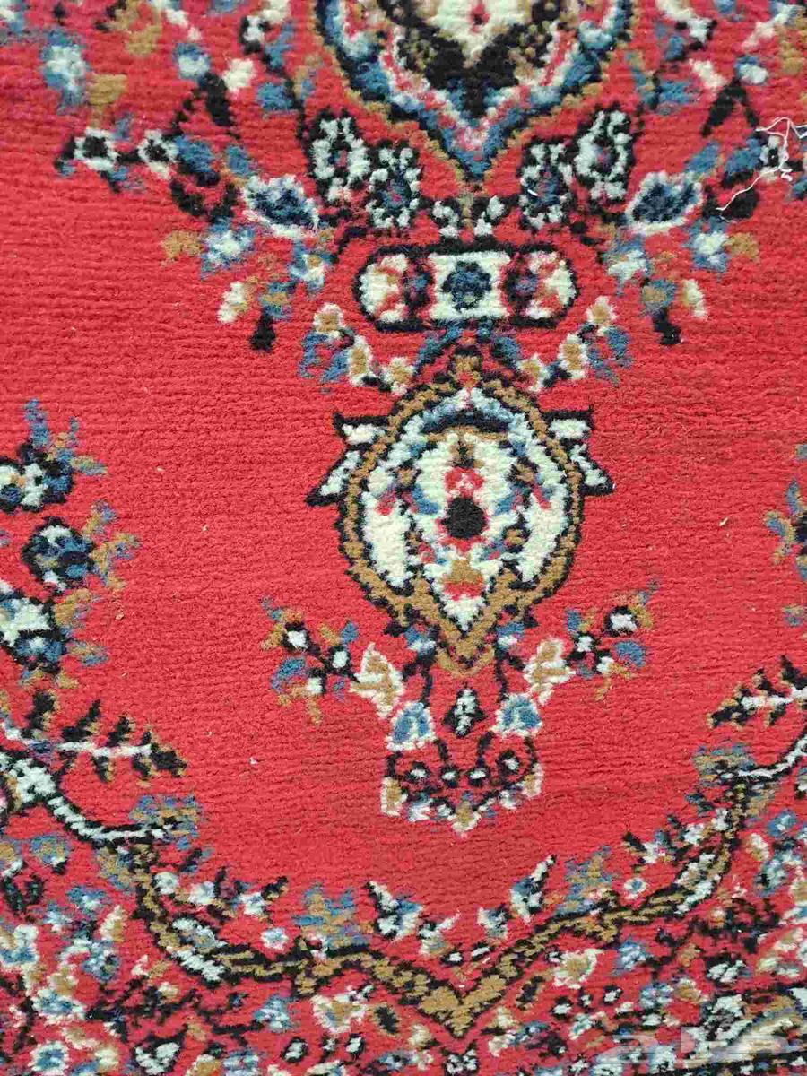 يوجد لدينا تاجير كراسي افراح مع طاولات وزل للمناسبات64560445364995111