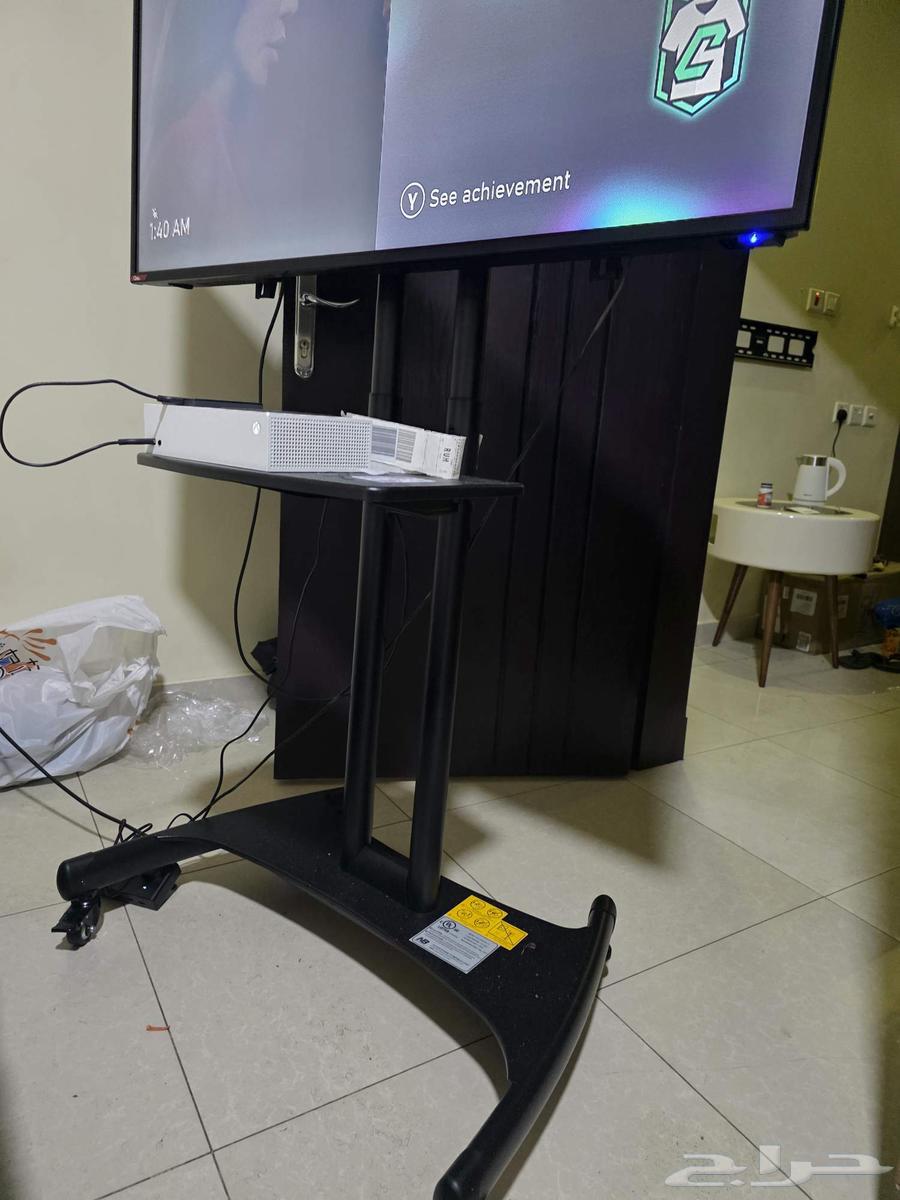 حامل تليفزيون استعمال شهرين للبيع اعلي كوالتي64553921302657112