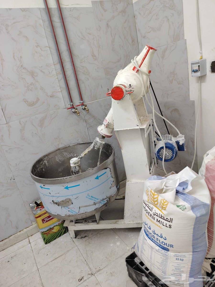 بيع اغراض مخبز دورا وسير64562586371331111