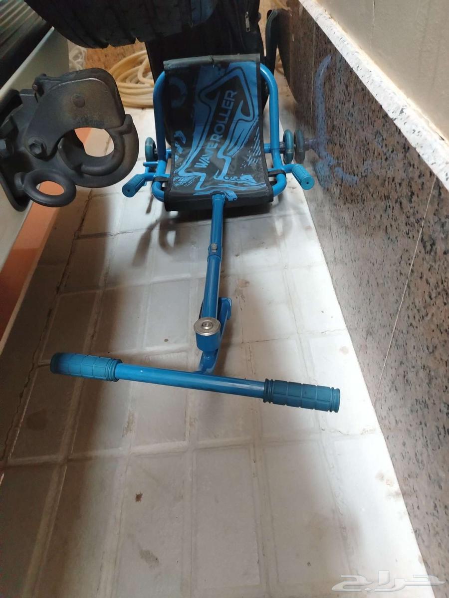 Electric scooter does not work without charger and regular scooter for children64558017593346112