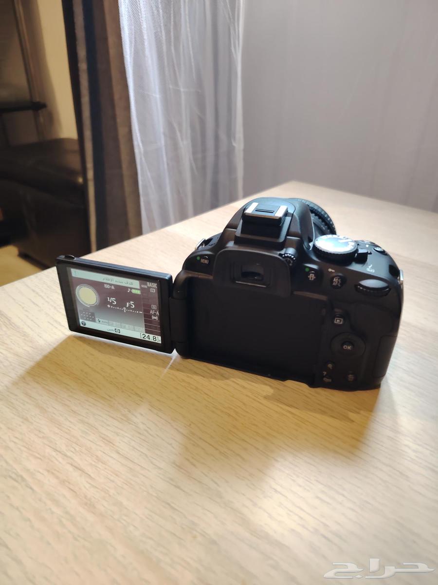 كاميرا نيكون D510064557154717827111
