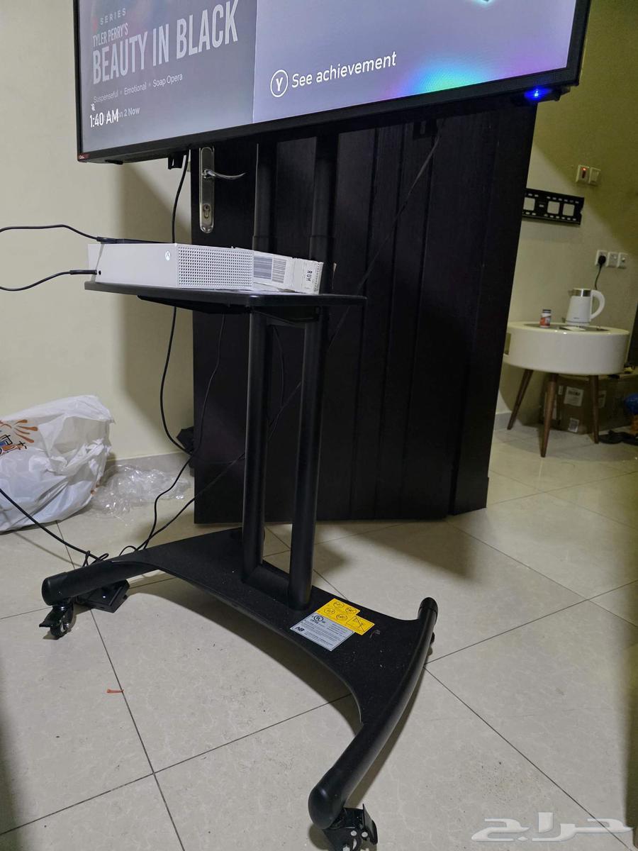 حامل تليفزيون استعمال شهرين للبيع اعلي كوالتي64553921302657113