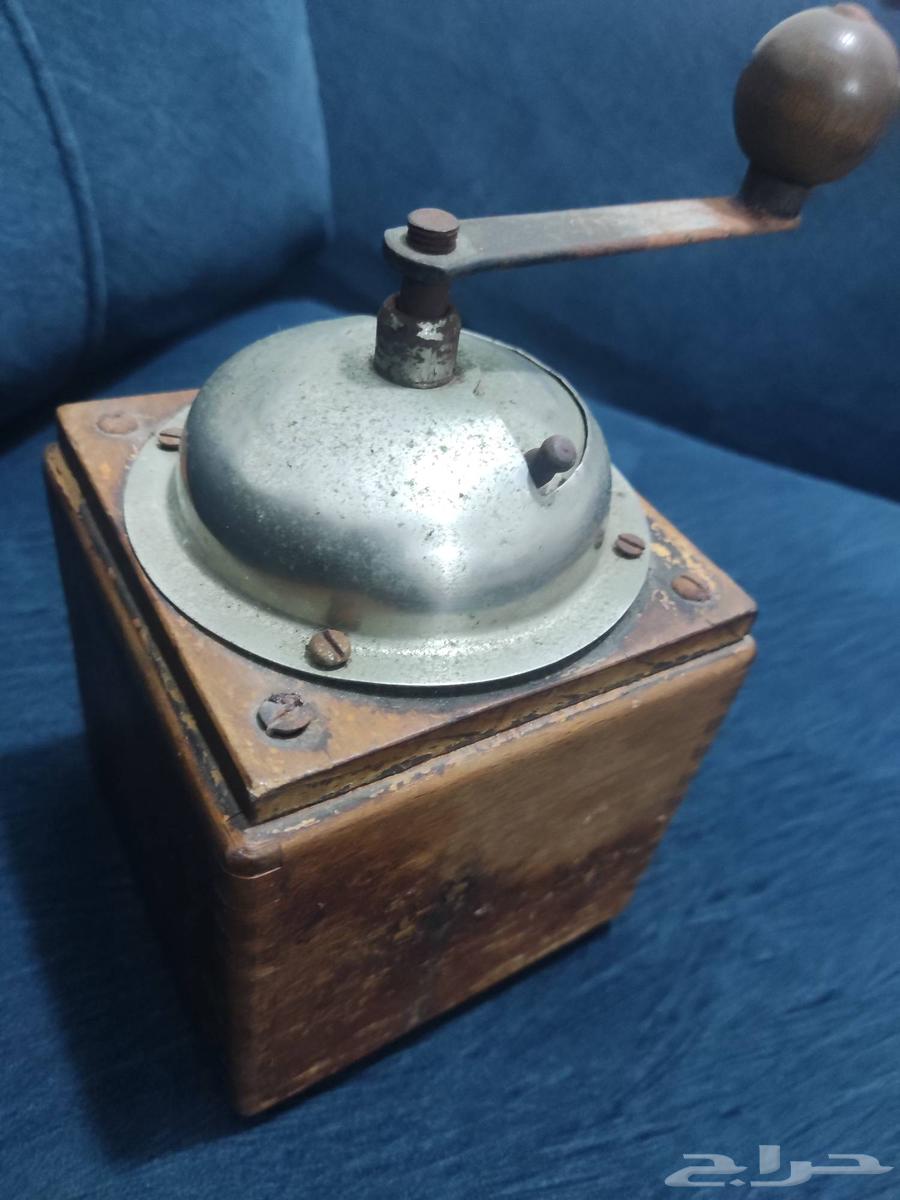 راديو باناسونيك نضيف جدا الحد 500 ومطحنه قهوه64559659544322114