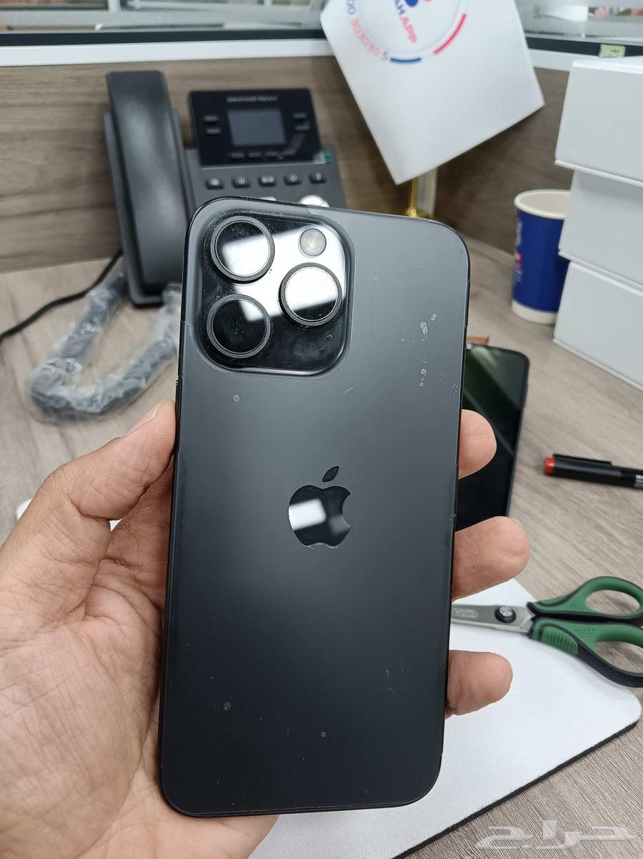 ايفون 15 بروماكس بحاله ممتازه جدا64561063399938110