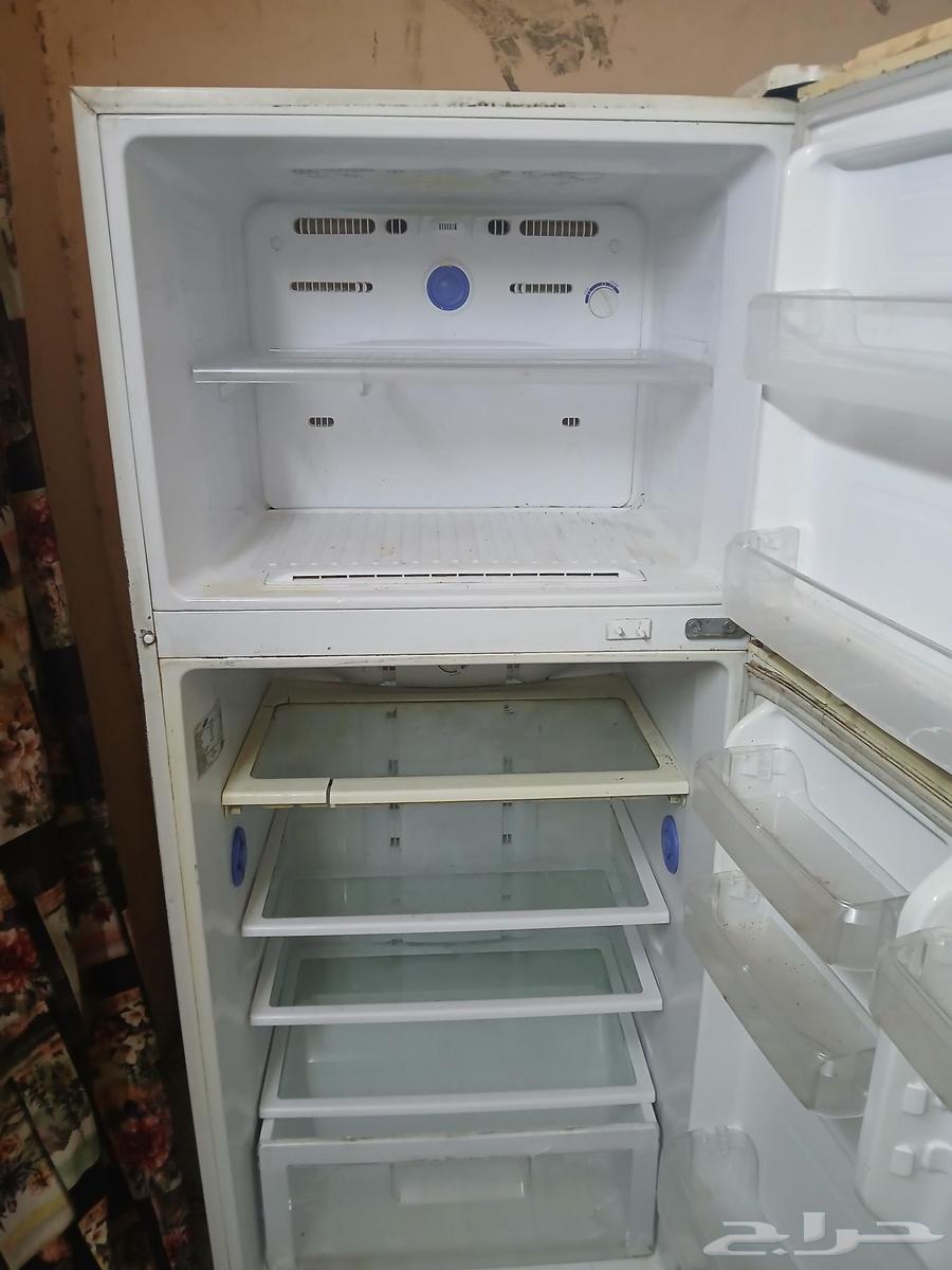 ثلاجه نظيف اللبيع.64555786574339111