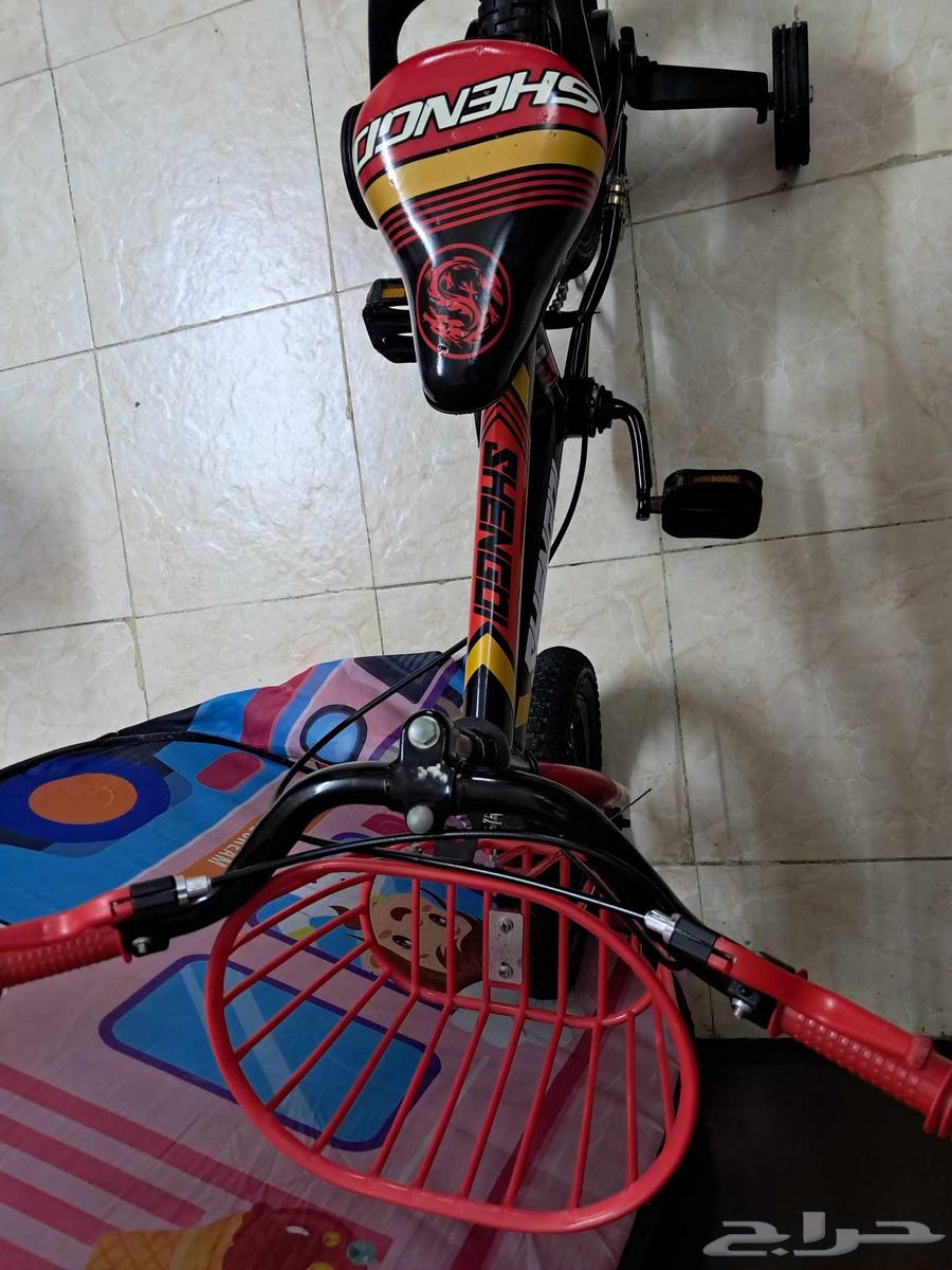 Bicycle for sale, one small and one large new, reason for sale is my kids don't use them64556987636866112