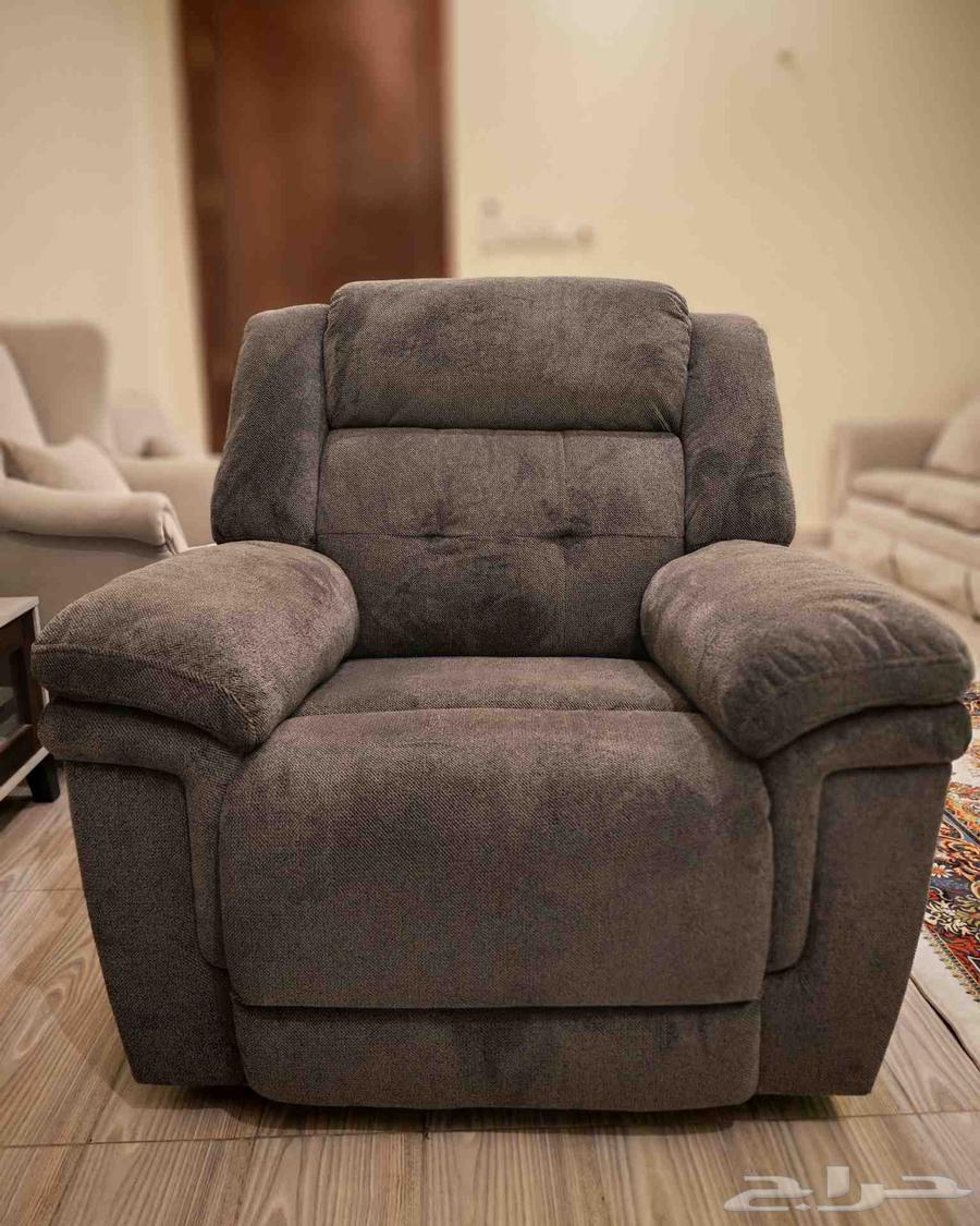 كرسي استرخاء بحالة المصنع ليزي بوي كنب64562614894338110