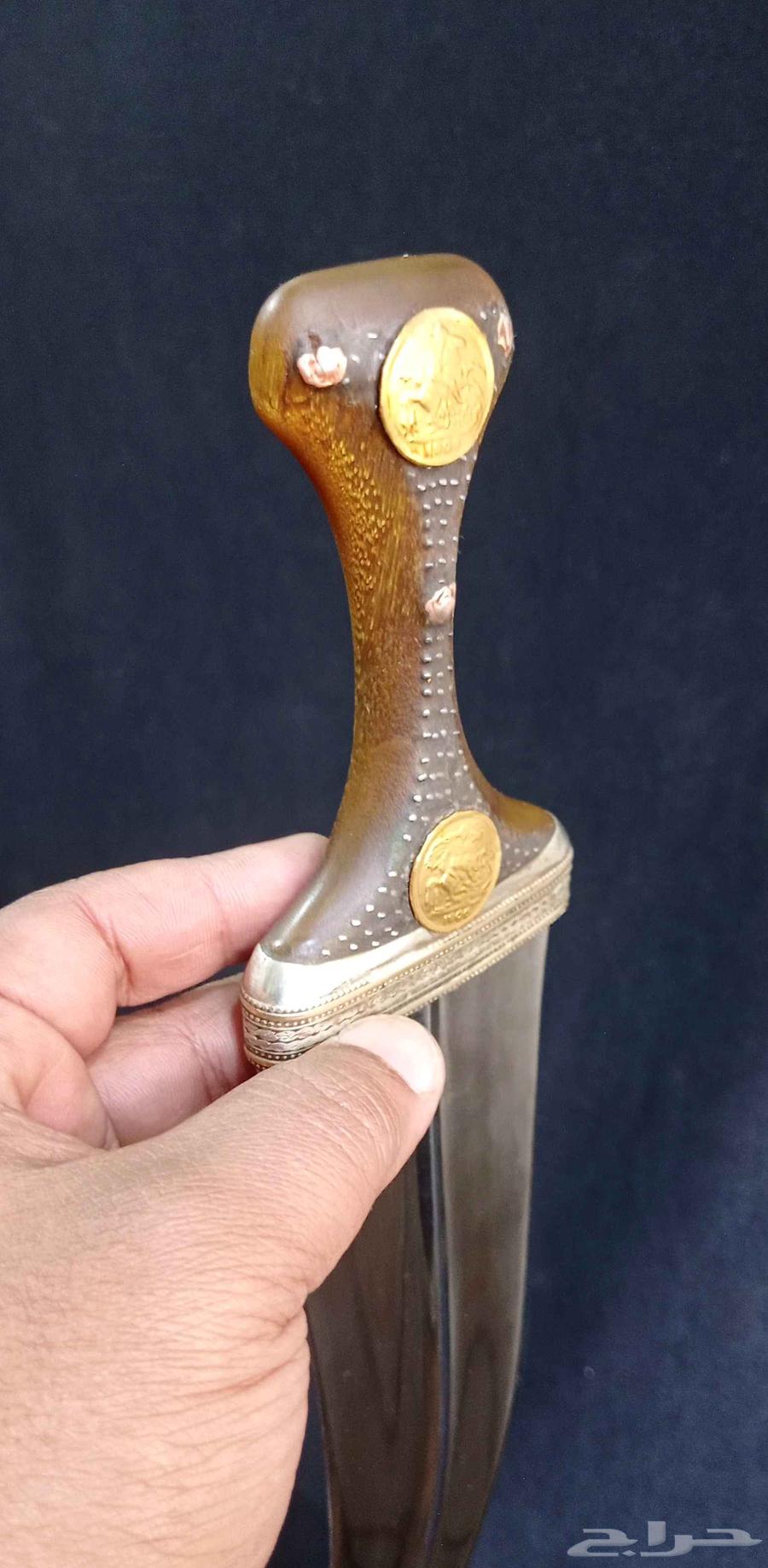 جنبيه زراف قديم64517875026690111