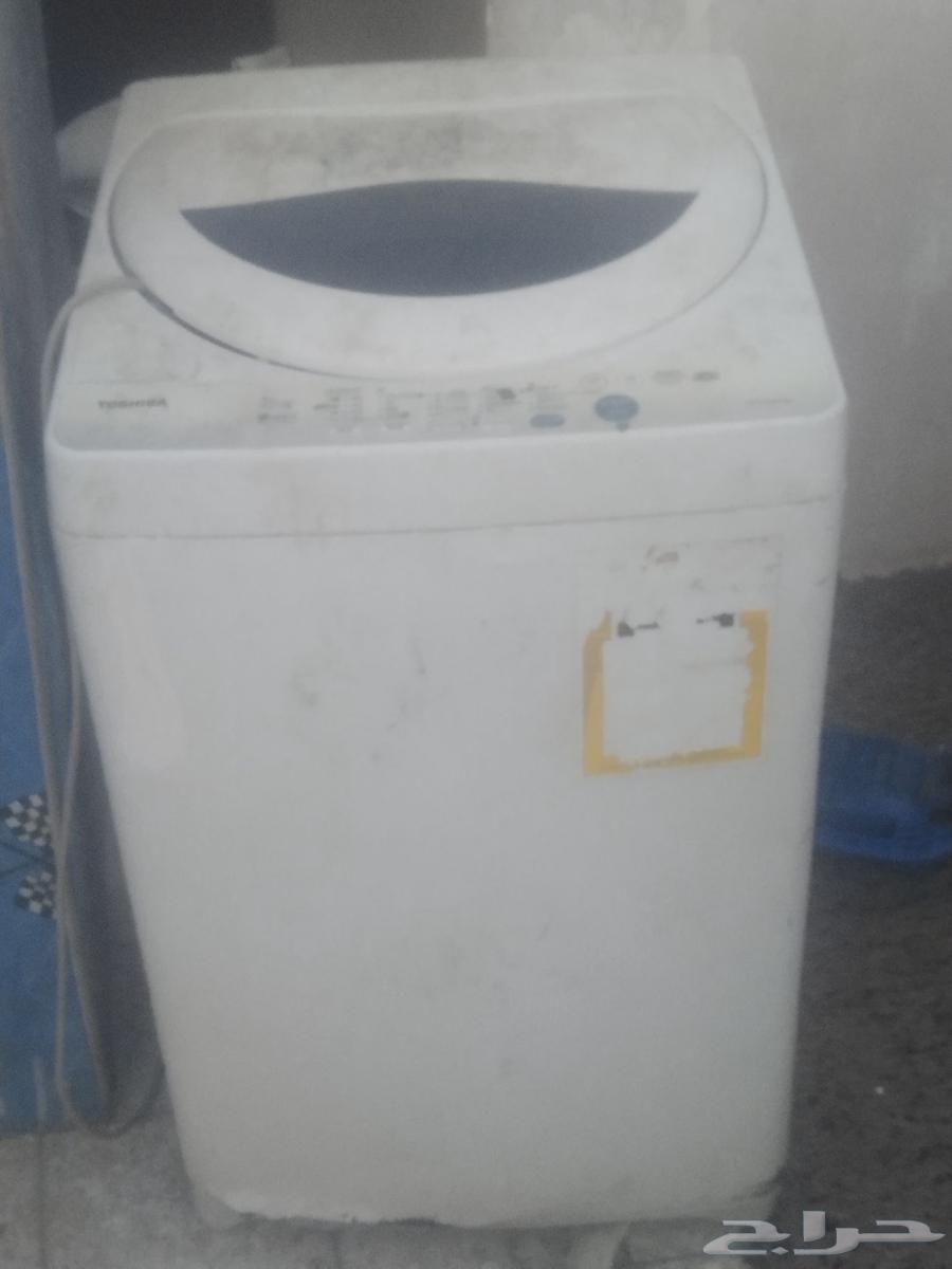 A good and clean automatic washing machine that works perfectly, price 500, contact via WhatsApp64559435727747110