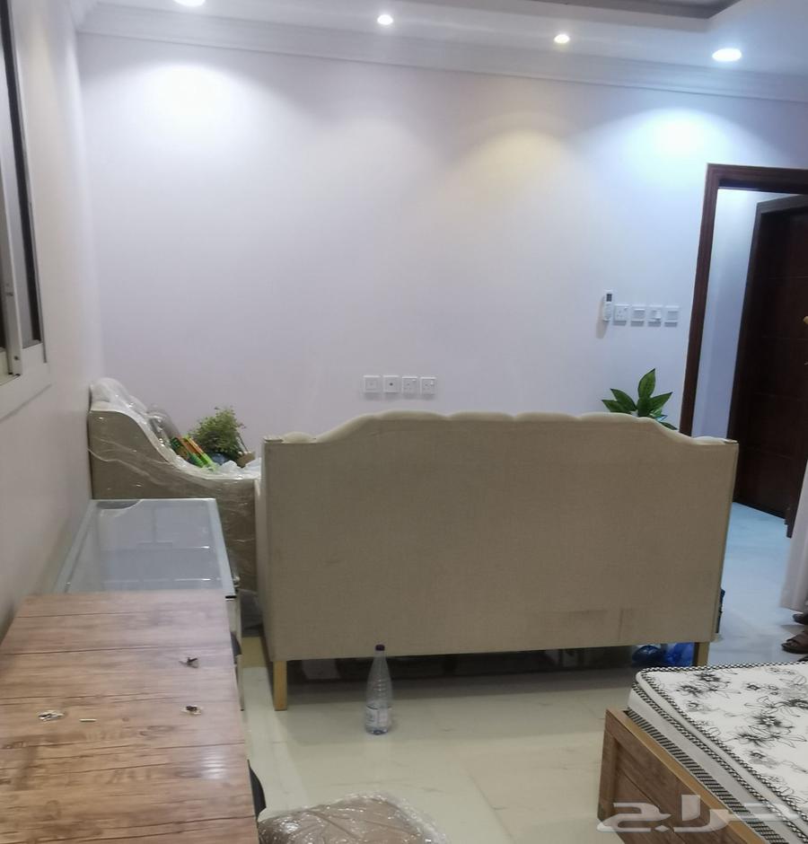 7-Person Sofa with Table Set64559435672577111