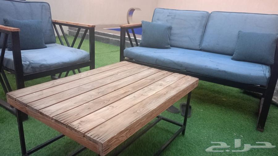 جلسه خارجيه مع طاوله64557934724099114