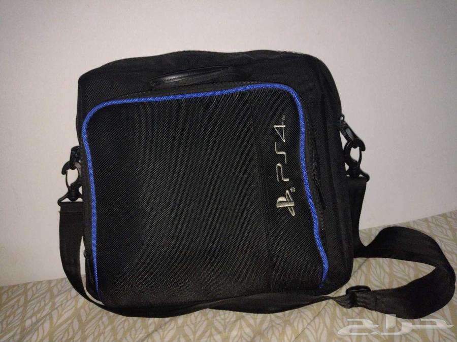 1 tb PS4 with 2 controllers an original bag and cooling fan64555124368002112