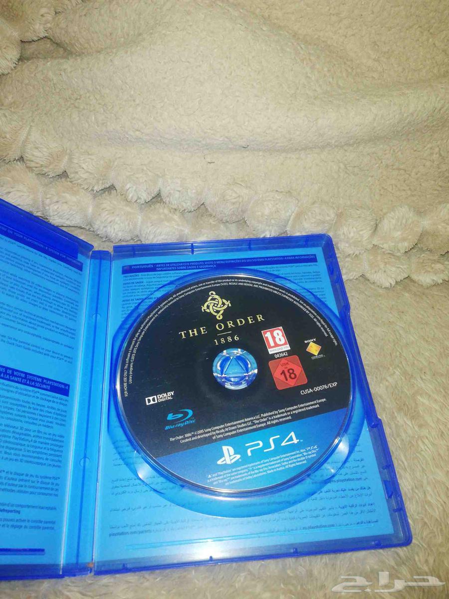 Sony Watch 4 Duo and The Order band, clean and new64557907127937111