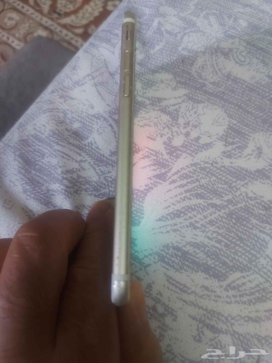 iPhone 664557280821633114